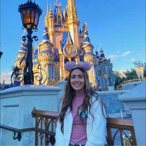 Meet your Posher, Amanda